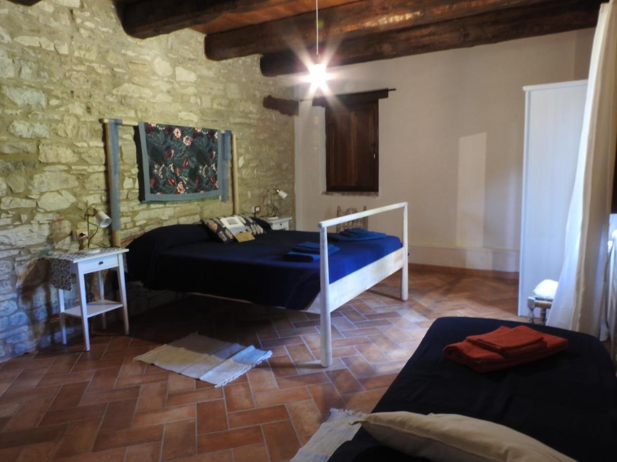 Hotel Casale Le Fontanelle Monte Grimano Terme Zewnętrze zdjęcie
